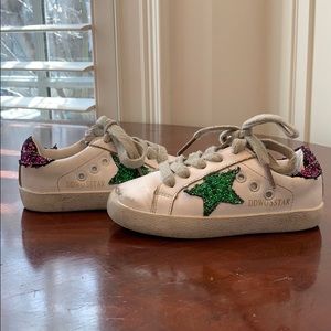 Toddler girls adorable faux Golden Goose sneakers